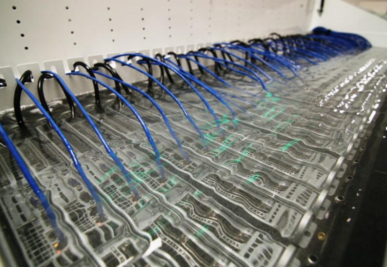 Data Center Technology : Liquid Cooling Trend