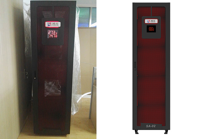 > 样机实物与效果图对比，样机完成度很高。